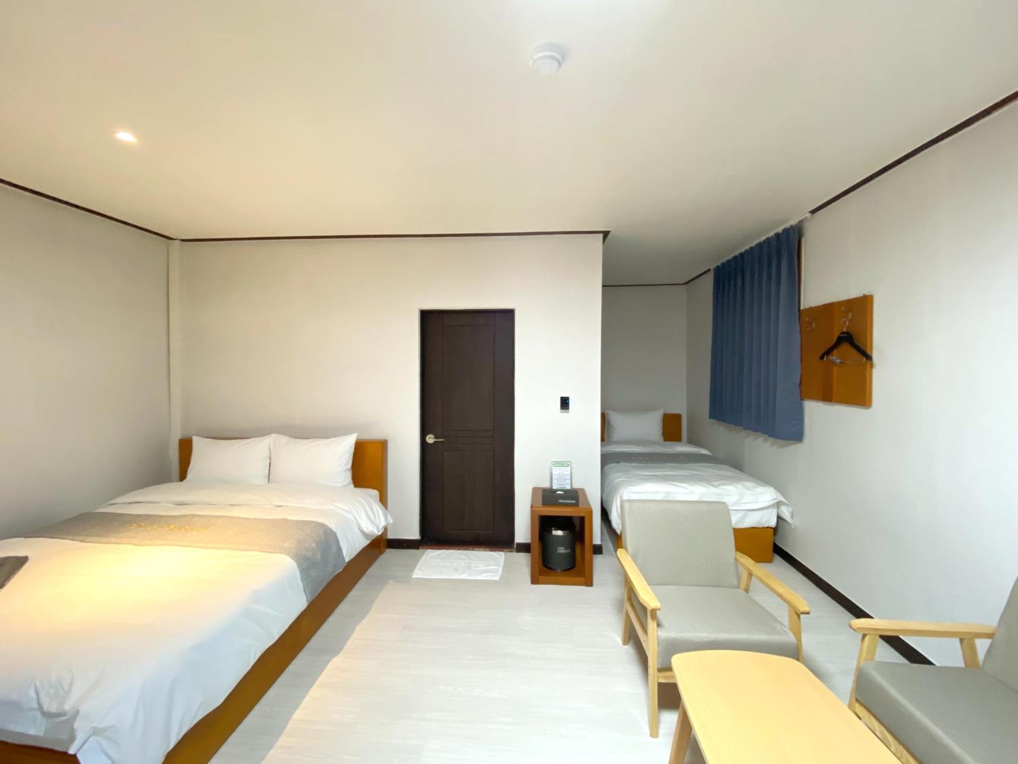 Suanbo Hot Spring Healing Hotel Chungju Exterior photo